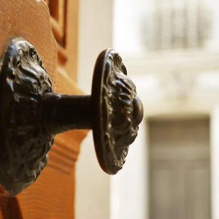 艾文莉容基耶尔酒店 * 巴黎