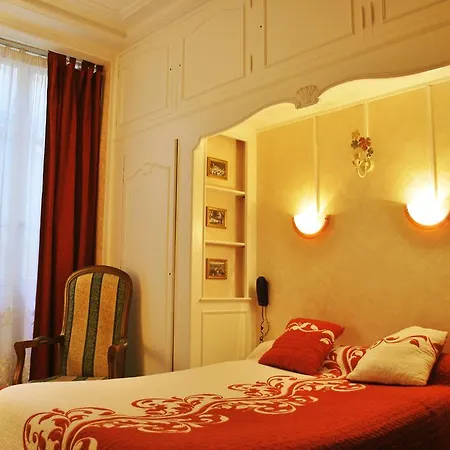 艾文莉容基耶尔酒店 酒店 *