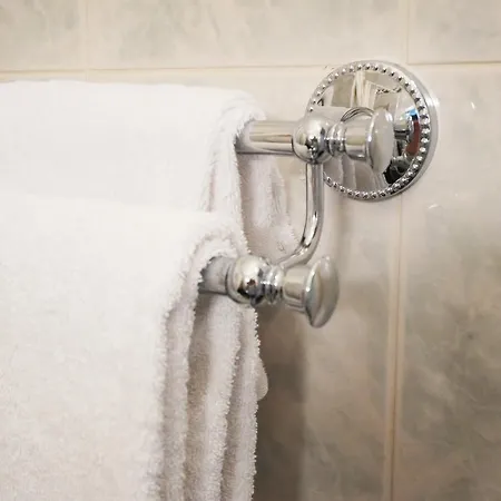 艾文莉容基耶尔酒店