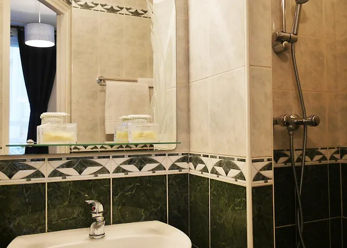 Hotel Avenir Jonquiere